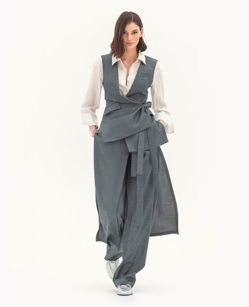 Комплект: жилет, брюки, юбка (серо-зеленый)